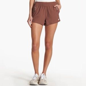 Vuori Dash Shorts - Small